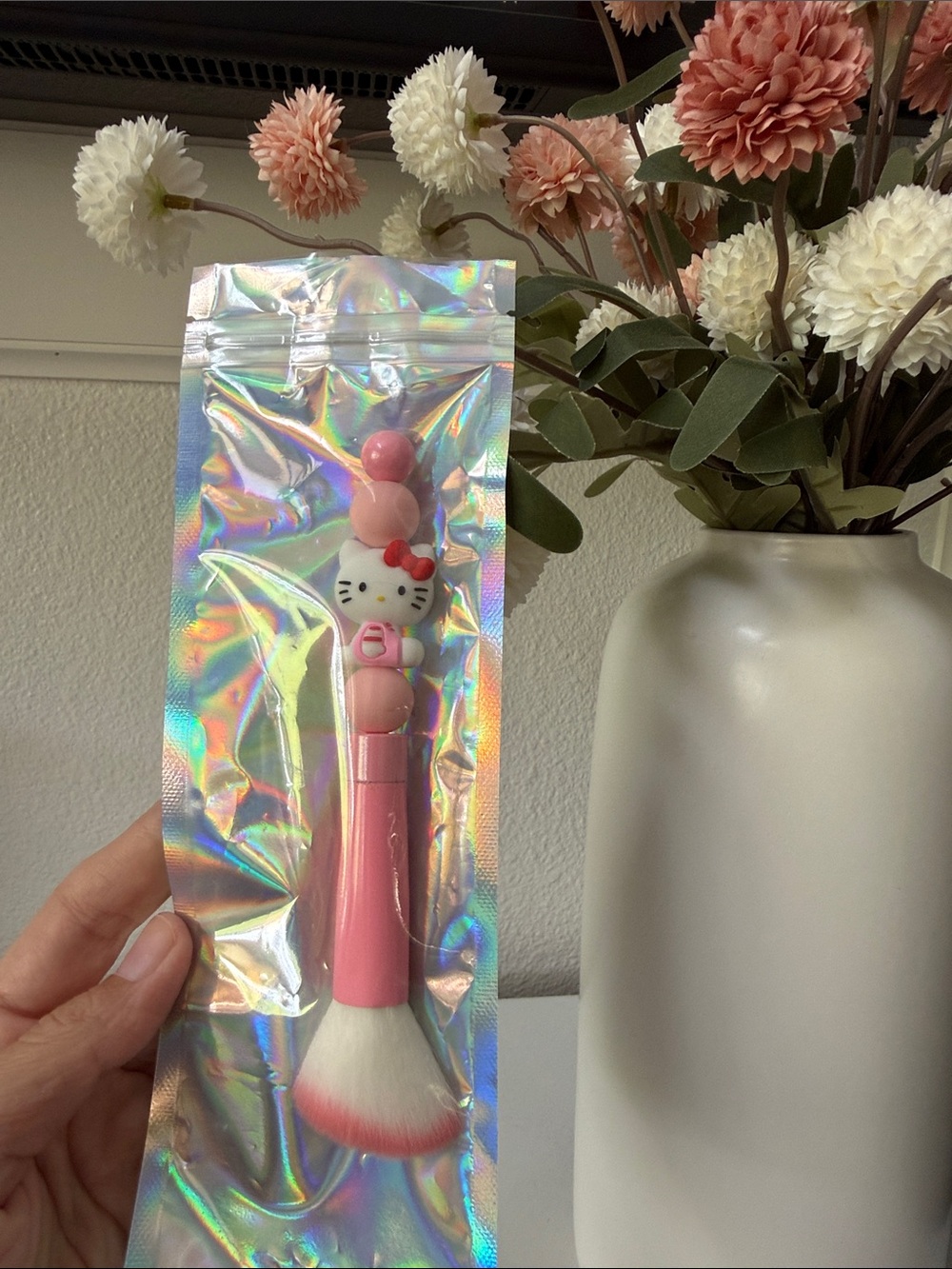 Hello Kitty Pink Cosmetic Brush